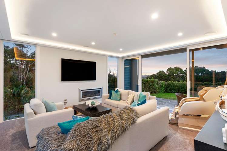 20 Stevensons Crescent Albany Heights_14