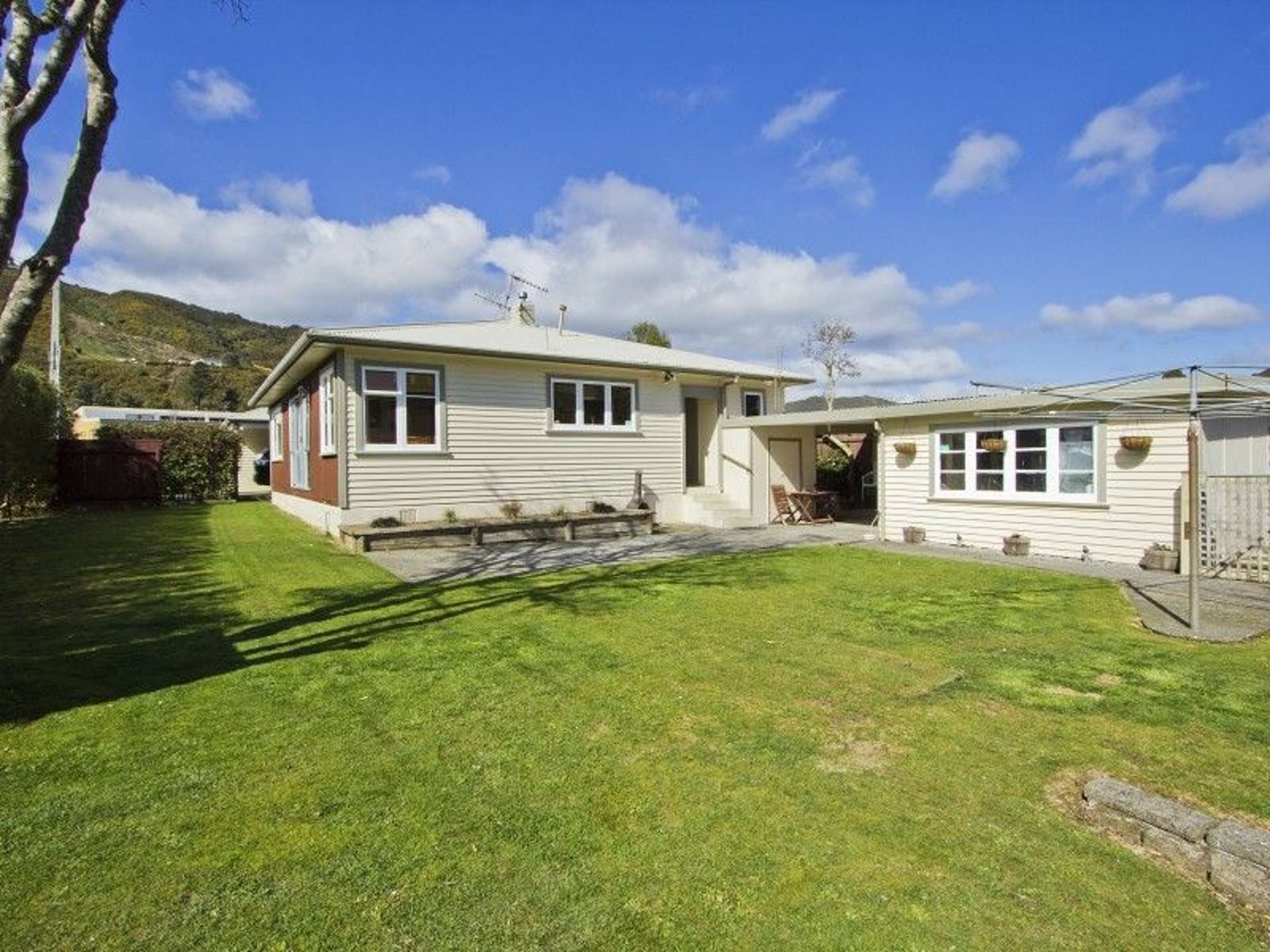 52 Wood Street Wainuiomata_0