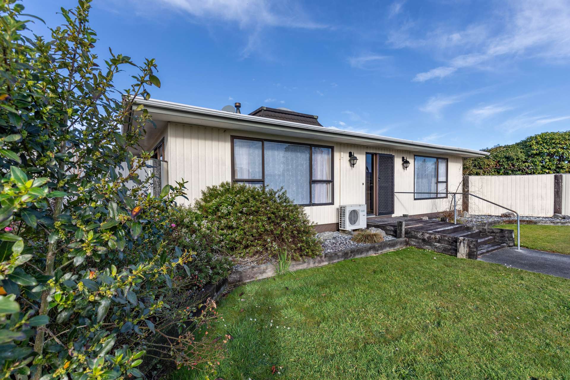 168 Rolleston Street Hokitika_0