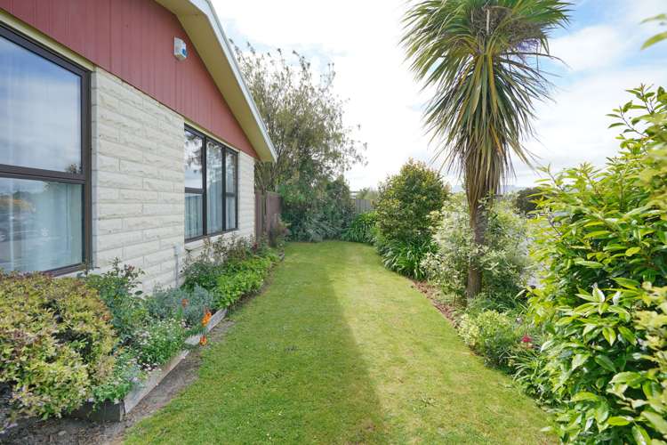 4 Seadown Crescent Amberley_13