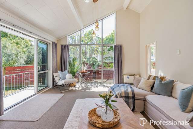 286 Riverside Drive Waterloo_1