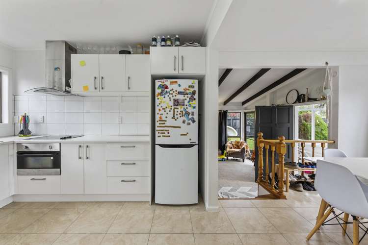 18 Mclean Avenue Papatoetoe_15