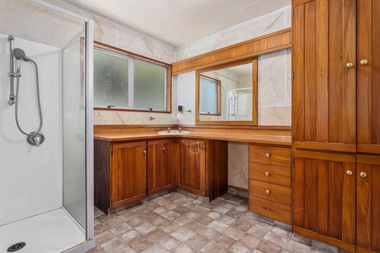 353 River Road Kawerau_14