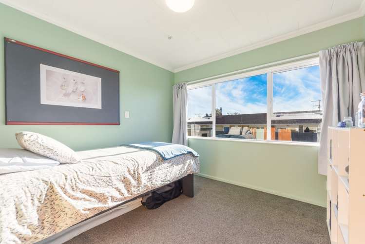 38 Farnham Drive Richmond_18