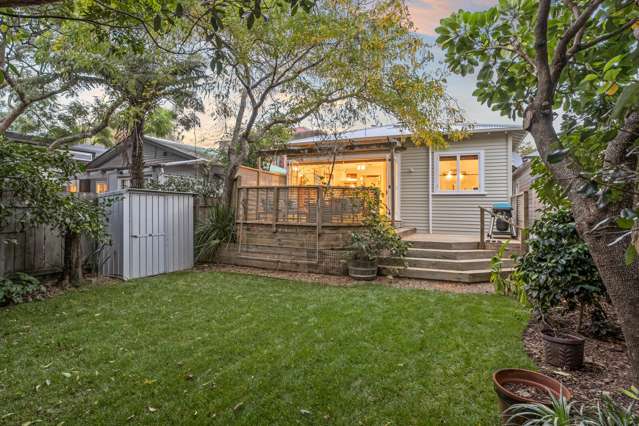 6 Graysons Lane Mount Eden_1