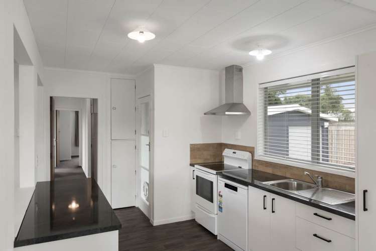 36 Mackay Street Waihi_7