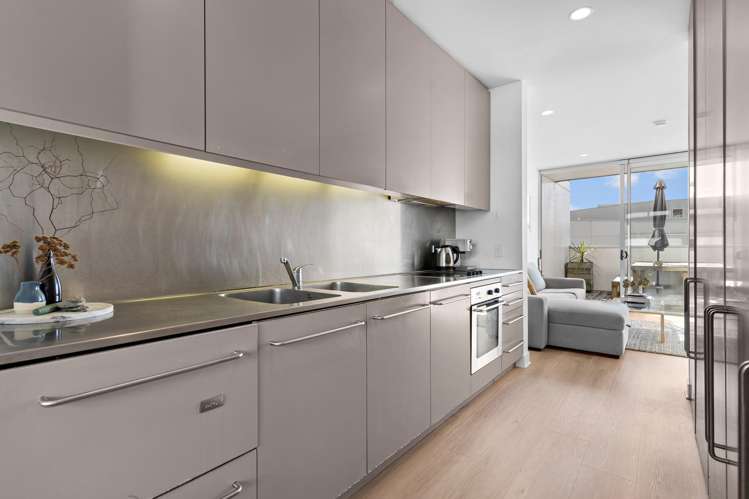 16d Fisher-Point Drive Auckland Central_4