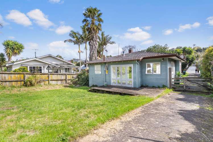 150 The Drive Epsom_5