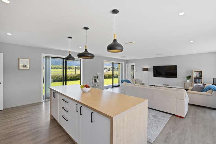 7 West View Hanmer Springs_4