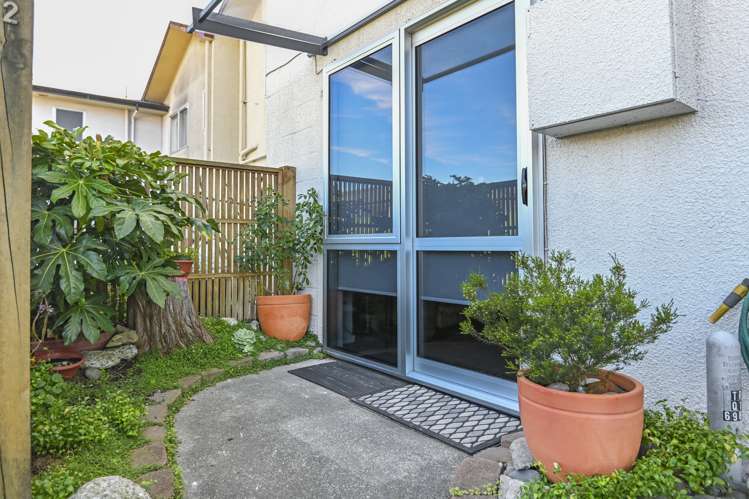 2/209 Charles Street Saint Leonards_13