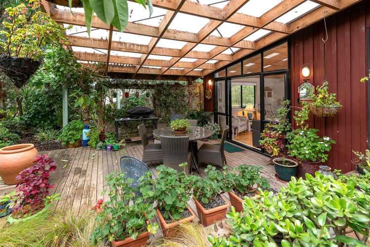 18 Tanglewood Place Cockle Bay_18