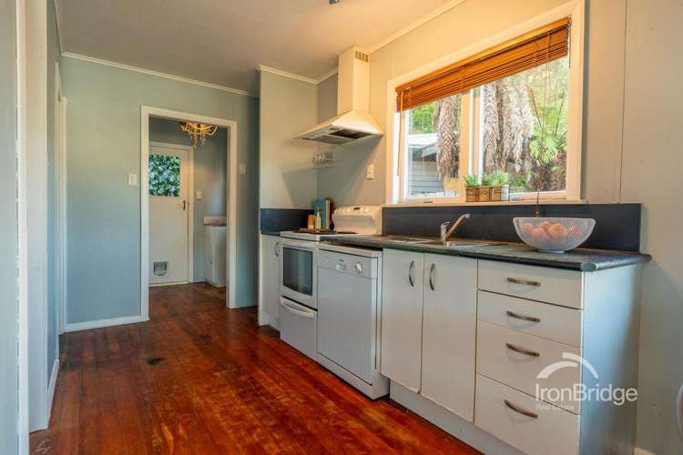 47 Petrie Street Wainuiomata_6