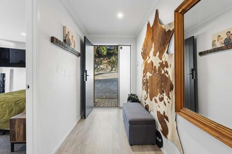198 Seaview Road Westown_15