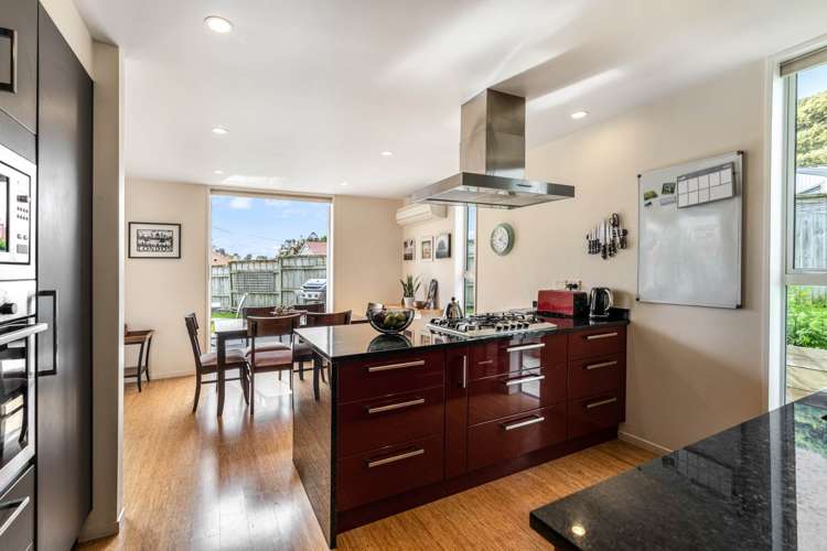 18 Fraser Road Narrow Neck_22