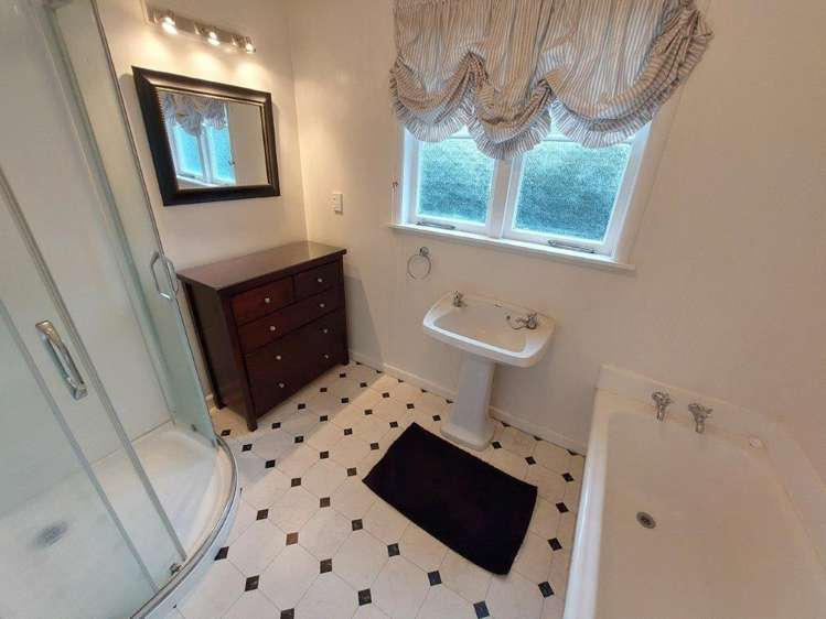 241 River Road 1055_14