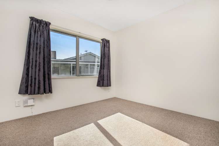 22 Cottingham Crescent Mangere East_10