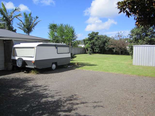 26 Cholmondeley Crescent Whitianga_1