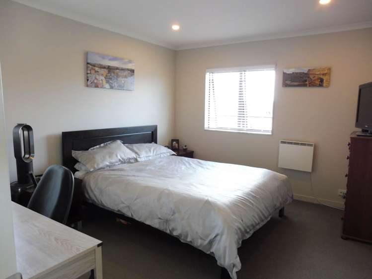 1 Wynne Gray Avenue Stonefields_11