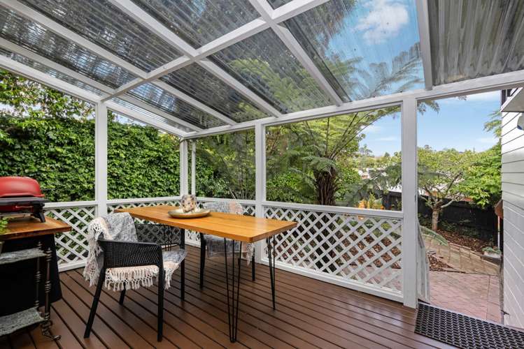 2/84 West Coast Road Glen Eden_16