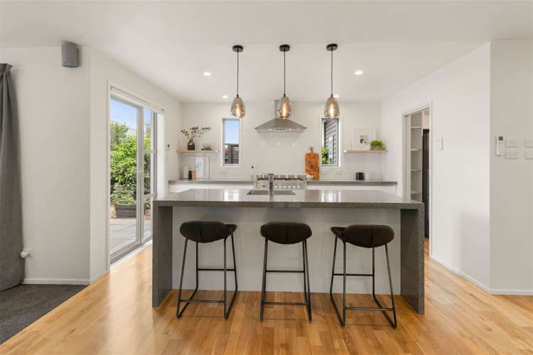 8 Springwater Avenue Northwood_10