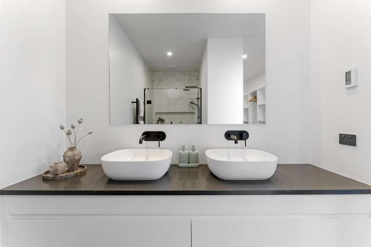 2 Shearwater Lane Point Wells_15