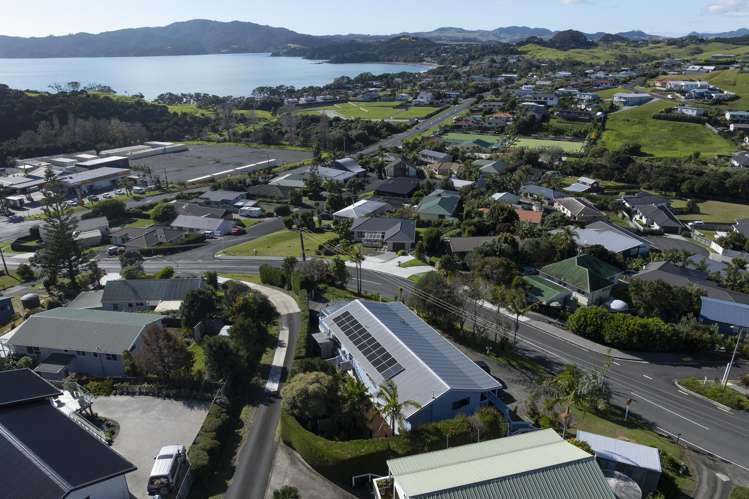 33 Cable Bay Block Road Cable Bay_2