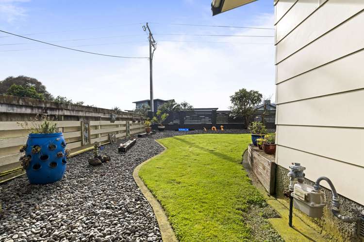 291 Glover Road Hawera_20