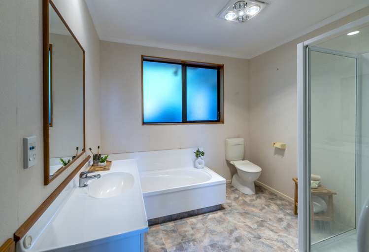 148 Langdale Avenue Paraparaumu_9