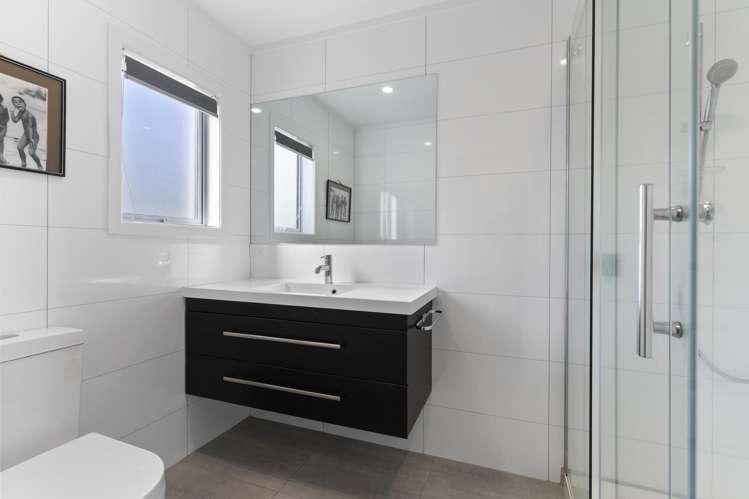 41 Lauderdale Road Birkdale_25