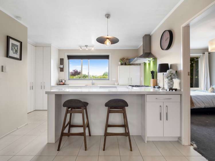 5 Darroch Street Fairy Springs_10