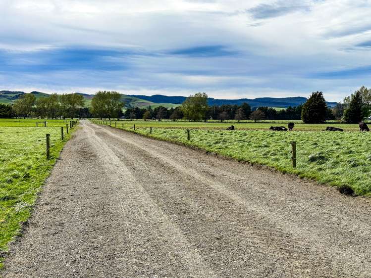 222 Boggyburn Road Winton Surrounds_14