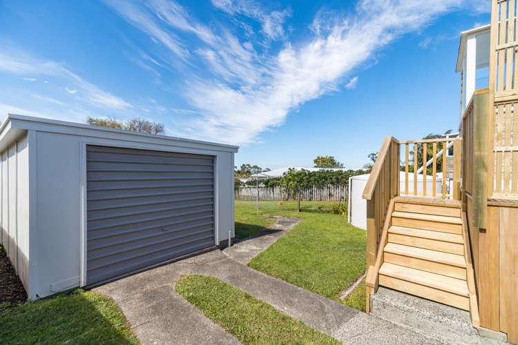 1/941 Whangaparaoa Road Manly_17