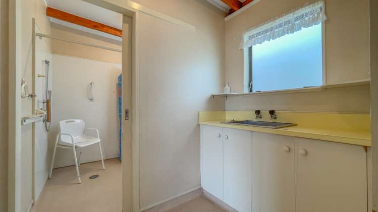 404 Court Street Thames_17