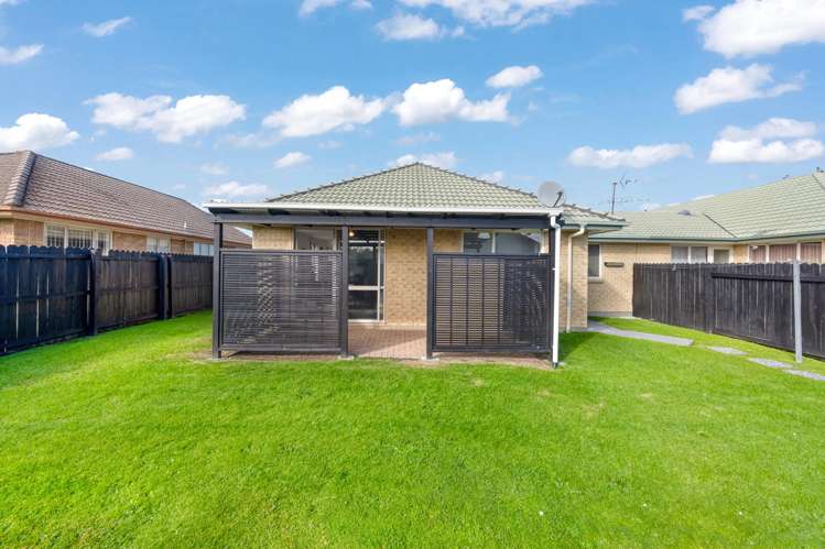 11 Fernbrook Close Burswood_14