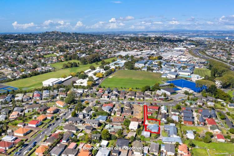 35 Somerset Road Mount Roskill_11