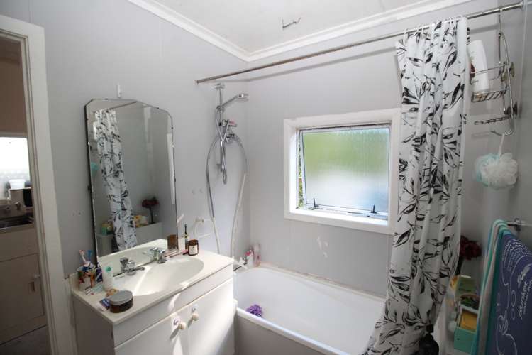 9 Adele Street Woodville_12