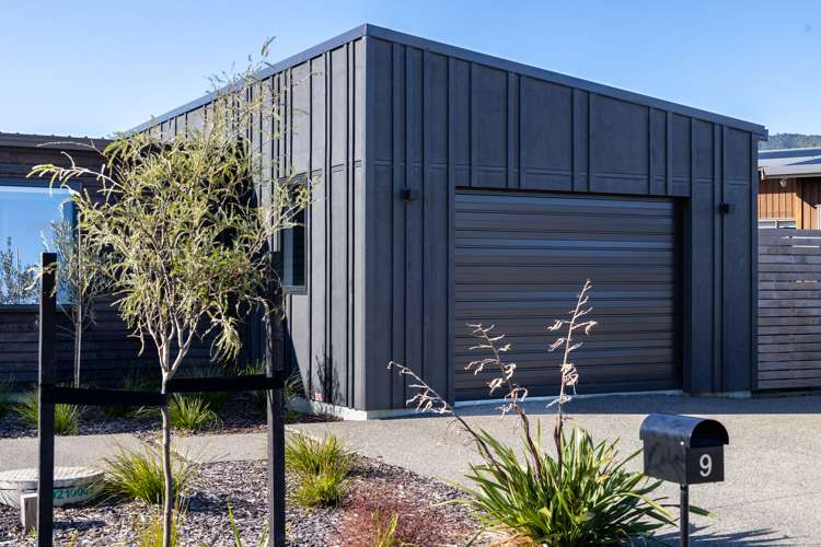 9 Kaiwaru Place Waikanae_24