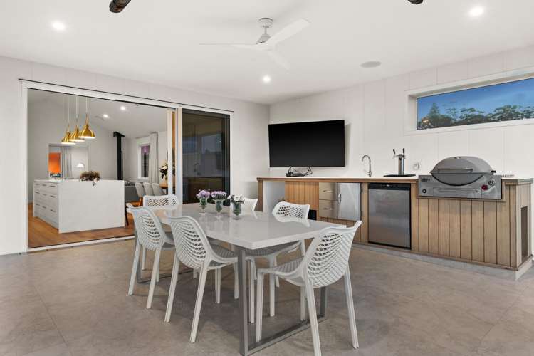 104 Pelorus Avenue Poraiti_12