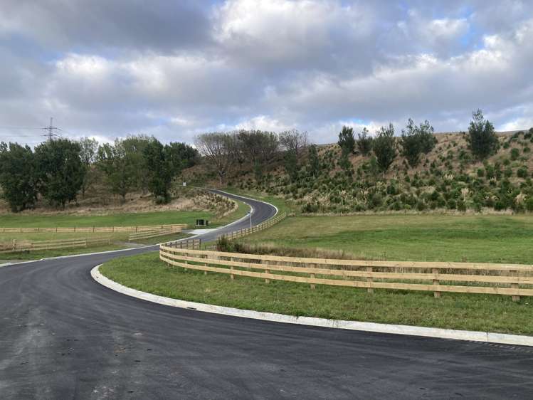 - Kingsdale Park - Stage 5 - Edendale Aokautere_1