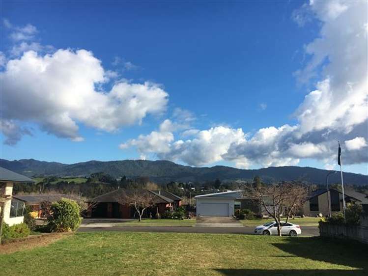 30 Noble Johnston Drive Katikati_0