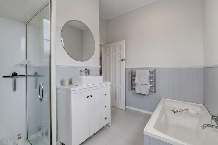 1 Karaka Street Helensville_13