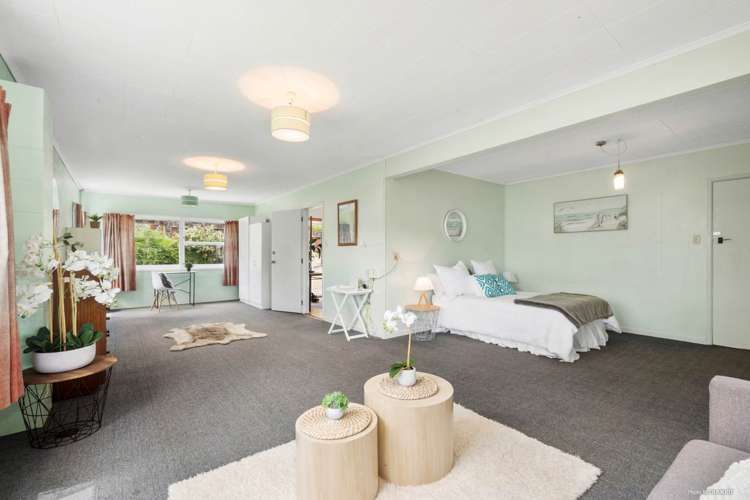 496 Beach Road Murrays Bay_5