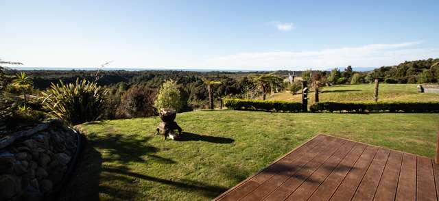 10 Little Paddock Hokitika_3