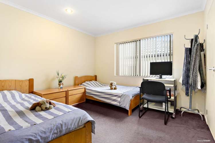 26 Kensway Drive Flat Bush_11