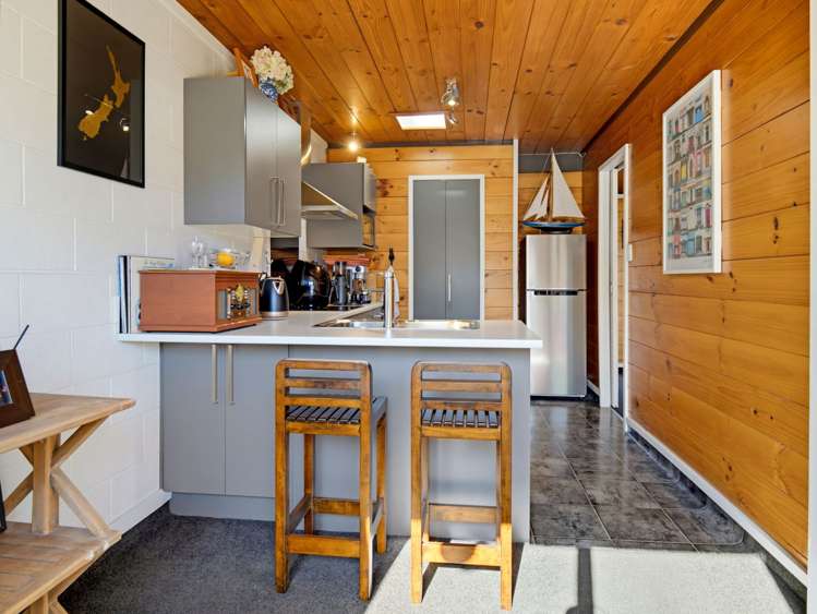 1/305 Nelson Street South Hastings Central_11