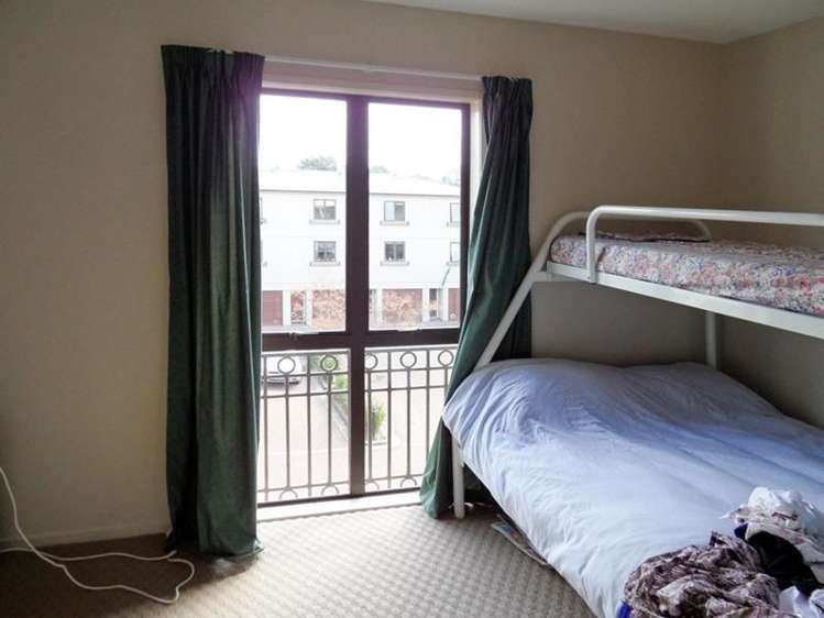 13/25 Rossmay Terrace Mount Eden_3