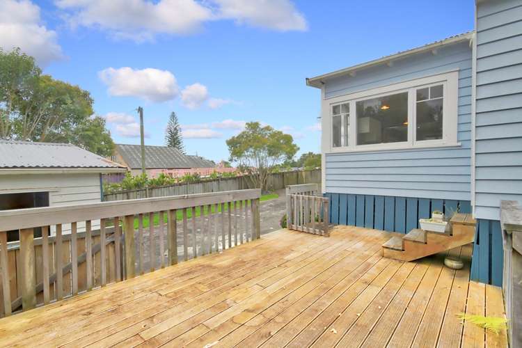 179 Titirangi Road New Lynn_12