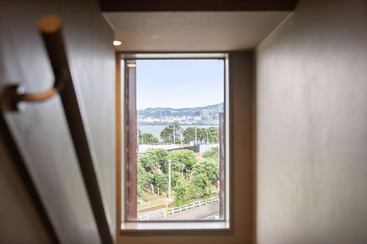16/2 Onslow Road Khandallah_12