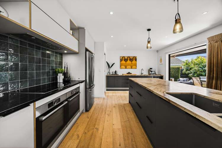 16 Glenties Lane Ellerslie_18