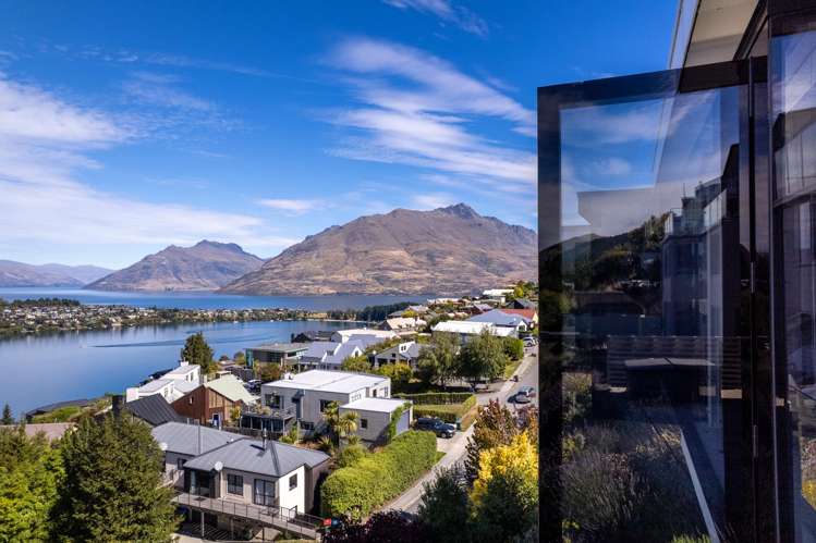 8A Olivers Place Queenstown_6